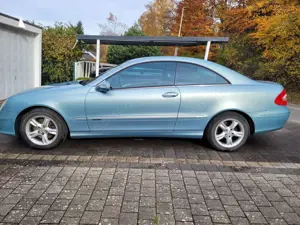 Mercedes-Benz CLK 240 CLK-Klasse Coupe Coupe Avantgarde