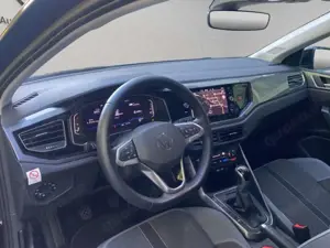 Volkswagen Polo 1.0 TSI Style / Navi LED Einparkhilfe Bild 4