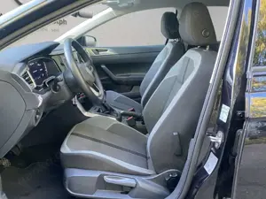 Volkswagen Polo 1.0 TSI Style / Navi LED Einparkhilfe Bild 5