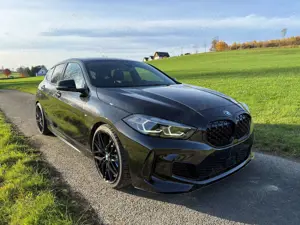 BMW 135 1er M135i xDrive Head up, Pano, 2028 Werksgarantie