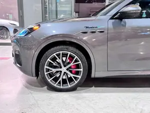 Maserati Grecale Modena/Garantie/Pano/Sitzbelüftung Bild 3