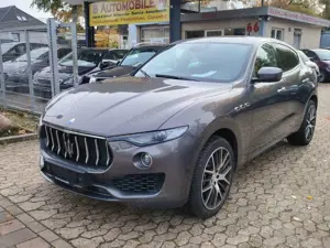 Maserati Levante S Q4  Biturbo / Pano / Totwinkel / 430PS