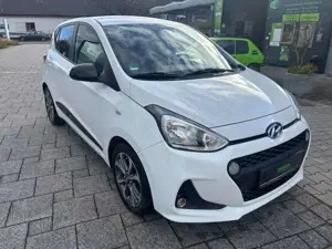 Hyundai i10 Passion +/Navi/Klima/PDC/1.Hand Bild 5