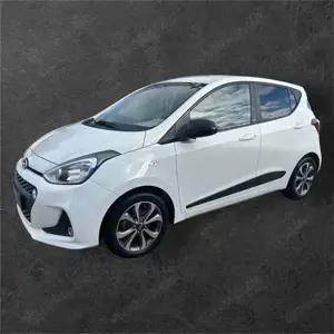 Hyundai i10 Passion +/Navi/Klima/PDC/1.Hand Bild 1