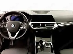 BMW 318 318i Sport Line Autom. LED Sound AmbienteLicht Bild 5