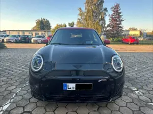 MINI Cooper SE Mini Cooper SE John Cooper Works Trim