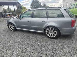 Audi RS4 2.7 quattro Bild 4