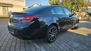 Opel Insignia Lim. Edition*1,6*AUT*KLIMA*SHZ*TEMPO*TÜV Bild 5