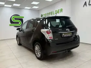 Toyota Verso 1.6D-D4 Edition-S/NAVI/TEMPOMAT/KAMERA/AHK Bild 5