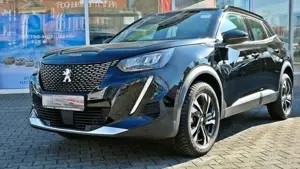 Peugeot 2008 PureTech 130 Allure Bild 3