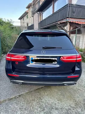 Mercedes-Benz E 350 d 4Matic 9G-TRONIC Exclusive