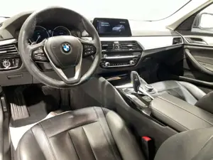 BMW 520 D Touring Automatik EU6d-T Leder LED ACC Navi Bild 5