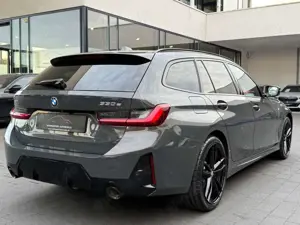 BMW 330 e xDrive Touring M Sport | Panorama | H/K Bild 4