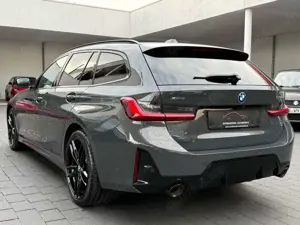BMW 330 e xDrive Touring M Sport | Panorama | H/K Bild 3