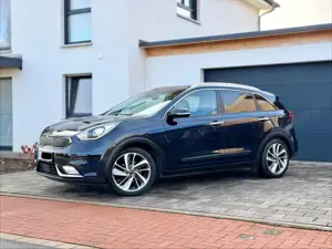 Kia Niro Spirit Vollausstattung / AHK / belüftete Sitze uv