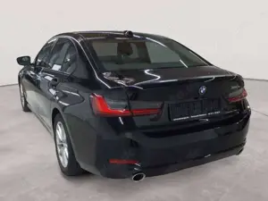 BMW 320 320e Aut. Navi SHZ LED Bild 2