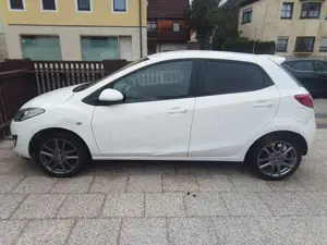 Mazda 2 Bild 2