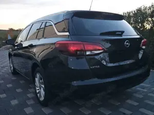 Opel Astra Elegance Start/Stop Bild 4