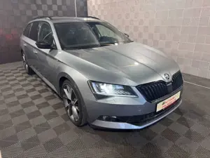 Skoda Superb Combi*BiXENON*STAND.H-ACC-R.KAM-MEMO-AHK
