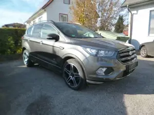 Ford Kuga ST-Line 4x4 Automatik Pano RFK ACC Voll