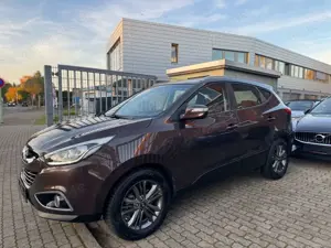 Hyundai iX35 FIFA World Cup Edition 2WD SITZHEIZUNG LED Bild 4