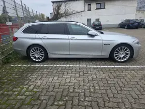 BMW 525 525d Touring Sport-Aut. Bild 4