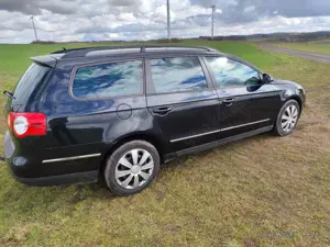 Volkswagen Passat Variant Passat Variant 2.0 TDI DPF 4Motion Highline Bild 5
