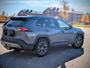 Toyota RAV 4 RAV 4 2.5 4x2 Hybrid Team Deutschland Bild 2