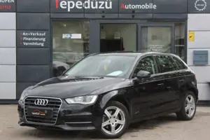Audi A3 Sportback attraction*NAVI MMI*KLIMA*SHZ*PDC