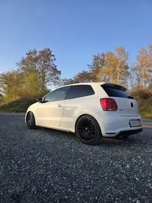Volkswagen Polo GTI 1.4 DSG Bild 3