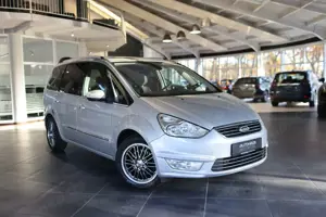 Ford Galaxy 2,0 TDCi TITANIUM 7-SITZER   1. BESITZ