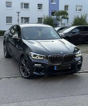 BMW X4 M X4M40i top Ausstattung Garantie  Neuer service