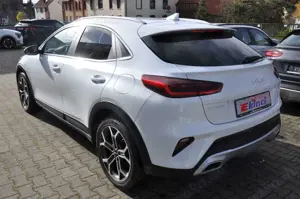 Kia XCeed Platinum Edition Plug-in Hybrid Bild 5