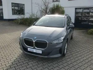 BMW 218 d Active Tourer Komfortzugang Rückfahrkamera Bild 1