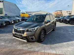 Subaru Forester FORESTER COMFORT+8FACH+AHK+CAM+GARANTIE