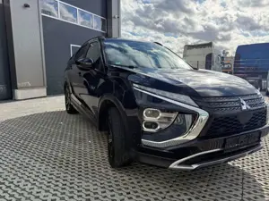 Mitsubishi Eclipse Cross Plus Hybrid 4WD Bild 2