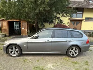 BMW 318 318d DPF Touring Edition Lifestyle