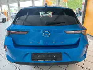 Opel Astra L Lim. 5-trg. Business Edition Navi+LED Bild 3