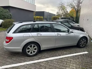 Mercedes-Benz C 220 C-Klass T CDI DPF (Blue)7G-TRONIC Avantgarde Bild 5