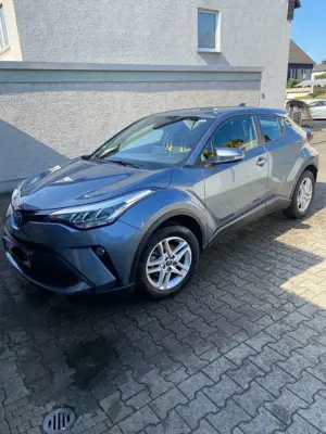 Toyota C-HR 1.2 Turbo Flow