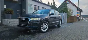 Audi Q3 1.4 TFSI - 1. Hand - S-LINE