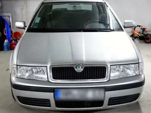 Skoda Octavia Octavia 1.6 Ambiente Bild 2