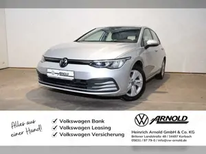 Volkswagen Golf VIII TSI Life LED - Navi