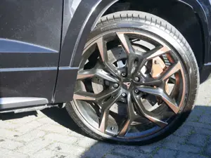 CUPRA Ateca 2.0 TSI 4Drive AKRAPOVIC BREMBO BEATS Bild 5