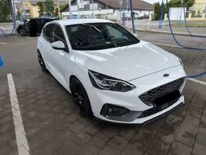 Ford Focus Focus Fließheck 2.3 EcoBoost S