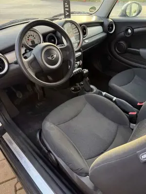 MINI Cooper D Clubman KLIMA Bild 4