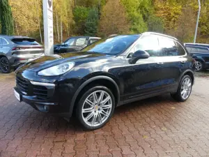 Porsche Cayenne 3.0*Leder*Klima*SHZ*Sitzbel.*Kam*Pano