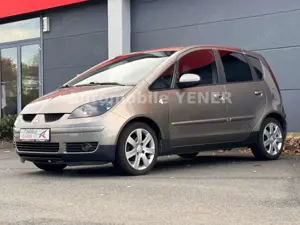 Mitsubishi Colt CZ3 1.3 Motion Plus Klima Alu *TÜV NEU*
