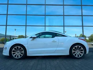 Peugeot RCZ Sport Leder Navi PDC Bild 5