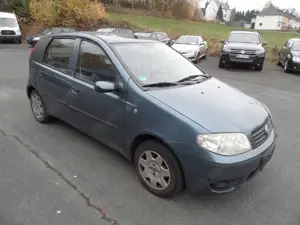 Fiat Punto 1.2 8V Dynamic KLIMA Bild 4